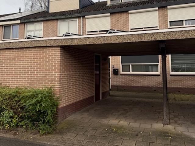 4 bedrooms tussenwoning Surface Area: 120m2