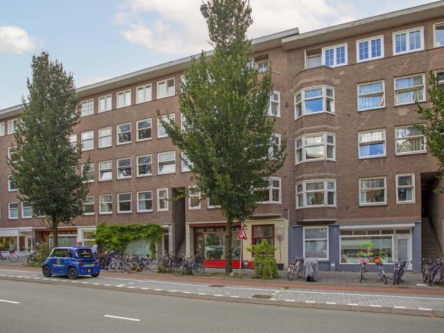 4 bedrooms tussenwoning Surface Area: 169m2