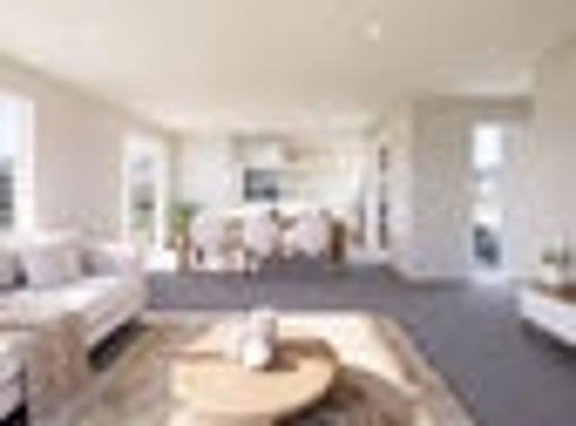 4 Bedrooms, Triple Garage, Yours for a $1K Deposit