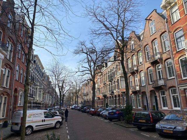 4 bedrooms Upper floor apartment Surface Area: 138m2