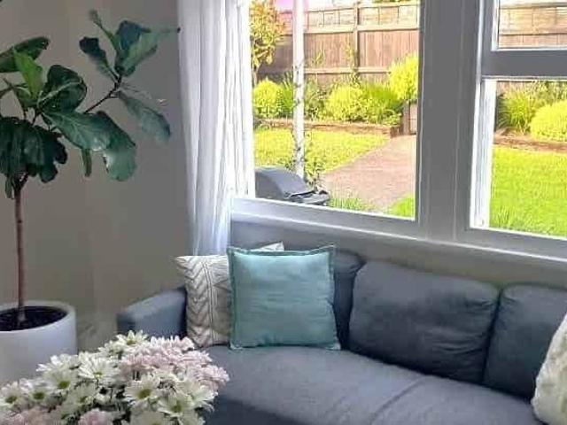 4 BEDROOMS VILLA IN ONEHUNGA