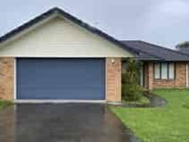 4 bedrooms 2 bathrooms