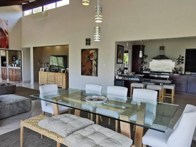 4 Bedrooms 4.5 Bathroom House in Matumi Golf Estate