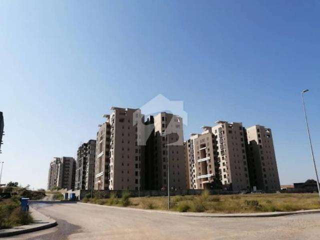 4 Beds Beautiful Ground Floor Apartment Available For Sale In Askari Tower 5, DHA Phase 5 Islamabad