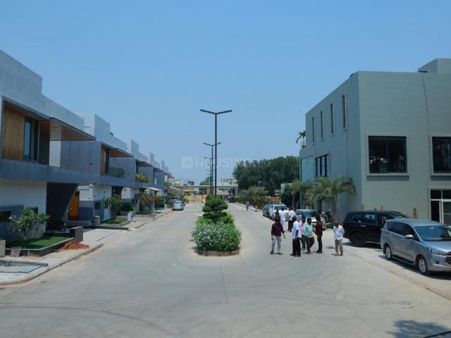 4 BHK Villa in Taramatipet for resale Hyderabad. The reference number is 20273563