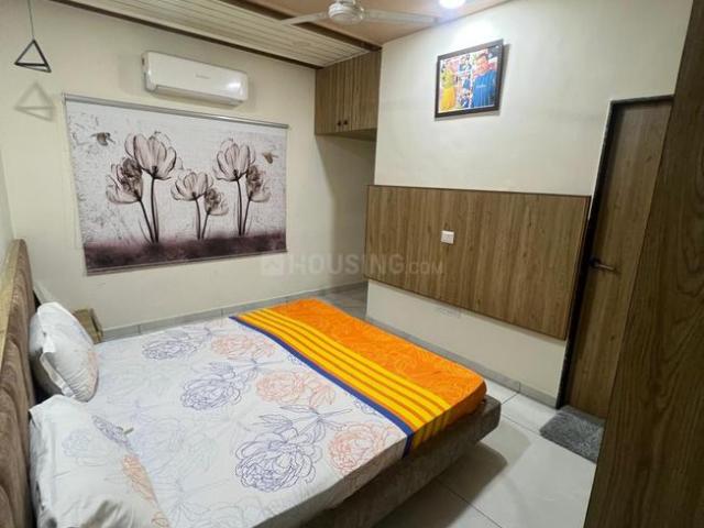 4 BHK Villa in Thaltej for rent Ahmedabad. The reference number is 19885888