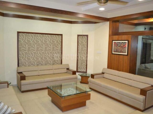 4 BHK Villa in Thaltej for resale Ahmedabad. The reference number is 20795272