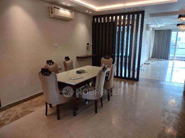 4 BHK Villa In Unitech South City Heights for Rent In Secto