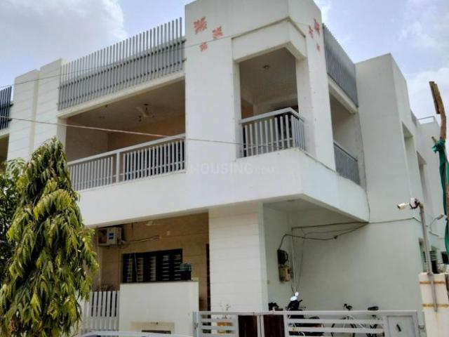 4 BHK Villa in Vaishno Devi Circle for resale Ahmedabad. The reference number is 14880766