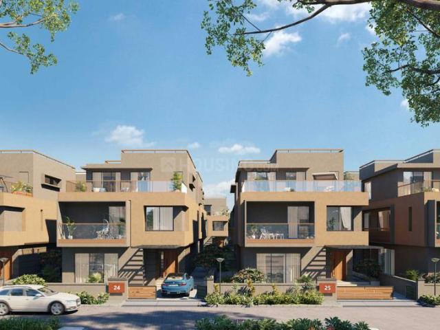 4 BHK Villa in Vaishno Devi Circle for resale Ahmedabad. The reference number is 19890416