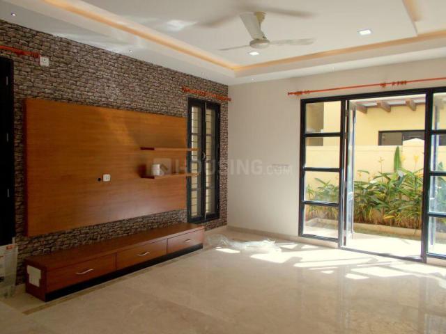 4 BHK Villa in Whitefield for resale Bengaluru. The reference number is 20245810