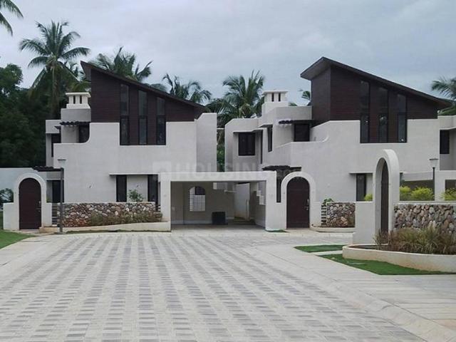4 BHK Villa in Whitefield for resale Bengaluru. The reference number is 20535510
