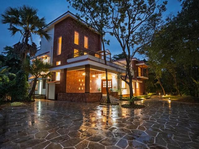 4 BHK Villa in Zirad for resale Alibag. The reference number is 20874134