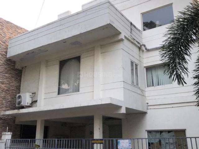 4 BHK Villa in Adyar for resale Chennai South. The reference number is 12309877