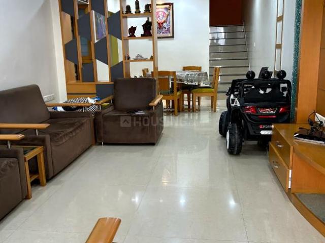 4 BHK Villa in Ambawadi for resale Ahmedabad. The reference number is 20707166