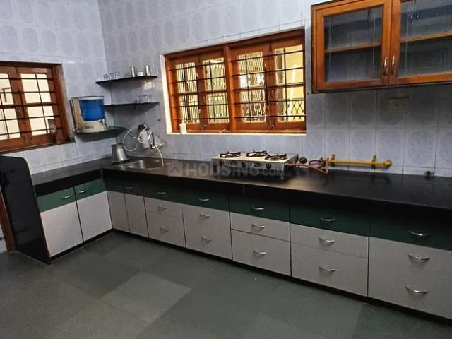 4 BHK Villa in Ambli for rent Ahmedabad. The reference number is 19869108