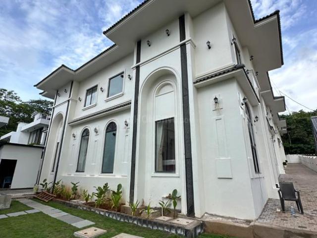 4 BHK Villa in Assagao for resale Goa. The reference number is 20560137