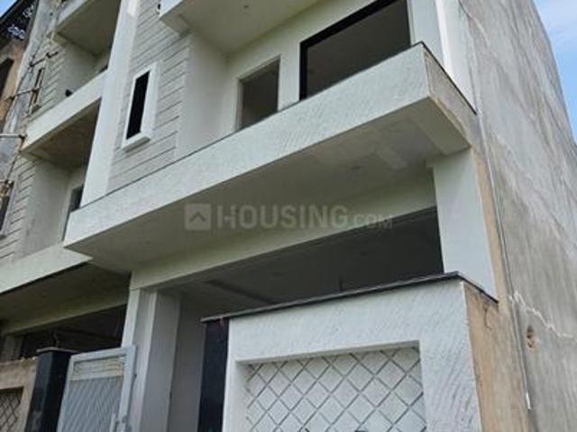 4 BHK Villa in Awaleshpur for resale Varanasi. The reference number is 19007803