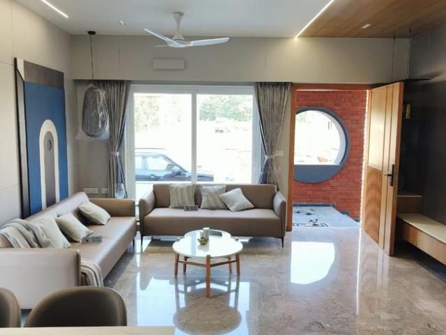 4 BHK Villa in Atladara for resale Vadodara. The reference number is 19999845