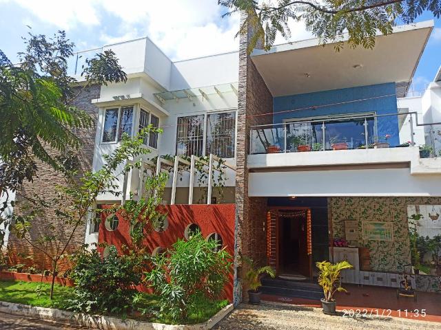 4 BHK Villa in BEML Cooperative Society Layout for resale Bengaluru. The reference number is 8088016