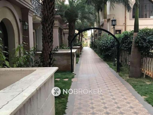 4+ BHK Villa In Corinth Tuscany styled Villas By Ezzy Grou