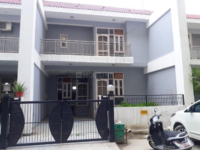 4 BHK Villa in Crossings Republik for resale Ghaziabad. The reference number is 20093879