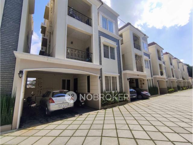 4 BHK Villa In Daiwik Spandana For Sale In Heelalige