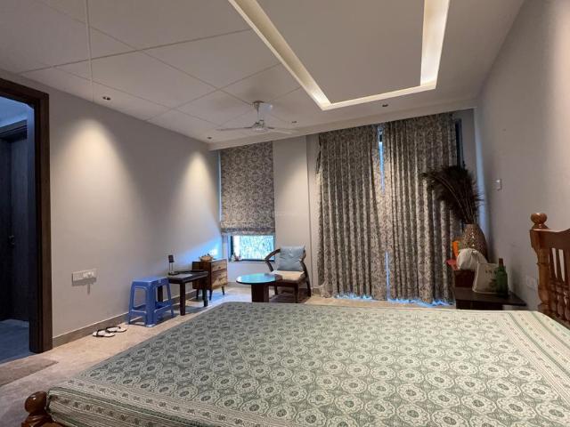 4 BHK Villa in DLF Phase 3 for rent Gurgaon. The reference number is 20976751