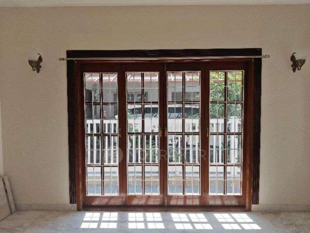 4 BHK Villa In Egret Park for Rent In Thoraipakkam