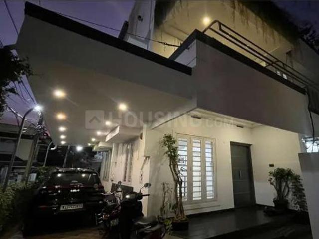 4 BHK Villa in Edappally for resale Kochi. The reference number is 17535358