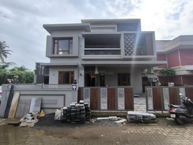 4 BHK Villa in Edappally for resale Kochi. The reference number is 17666791
