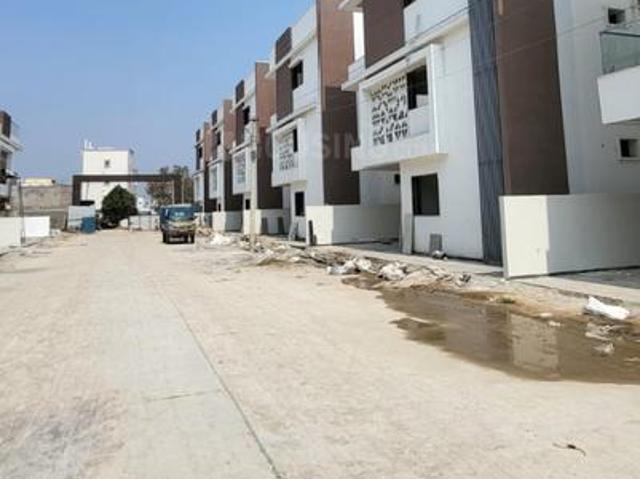 4 BHK Villa in Ghanpur for resale Sangareddy. The reference number is 19648408