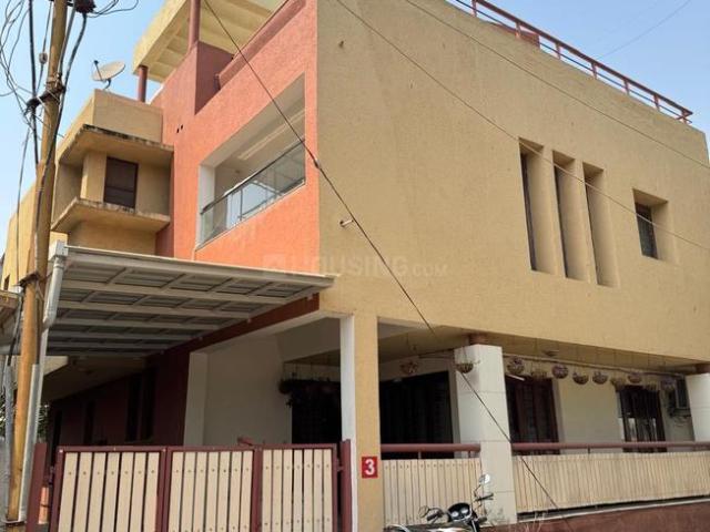 4 BHK Villa in Gotri for rent Vadodara. The reference number is 20317387