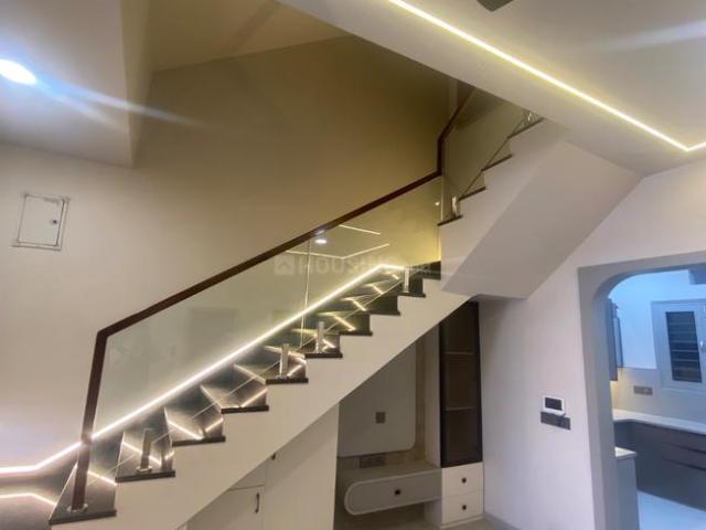 4 BHK Villa in Govindpuri for resale NH 8 Jaipur. The reference number is 17500870