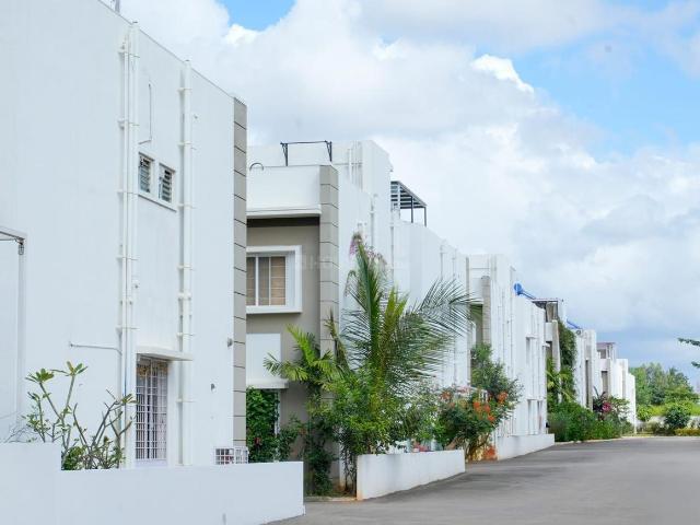 4 BHK Villa in Hoskote for resale Bengaluru. The reference number is 20944768