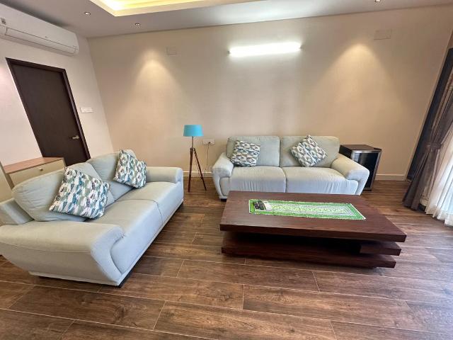 4 BHK Villa in Injambakkam for rent Chennai. The reference number is 20792872