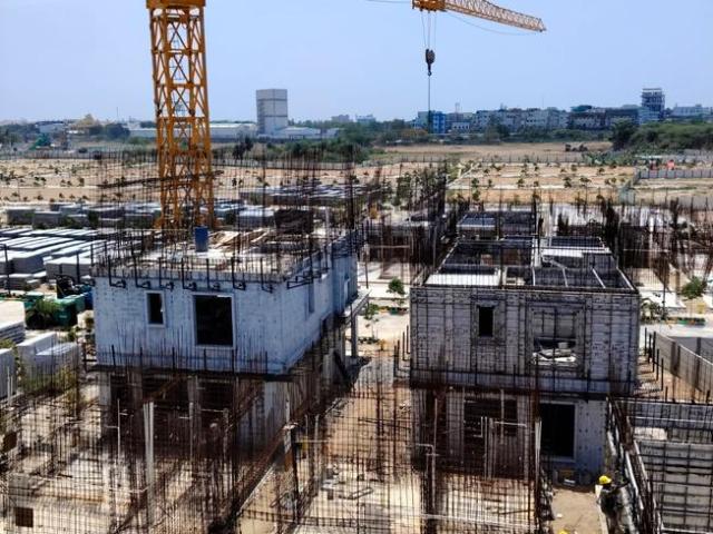 4 BHK Villa in Isnapur for resale Sangareddy. The reference number is 20308392