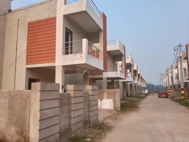 4 BHK Villa in Jagannathpur for resale Bhubaneswar. The reference number is 19542183
