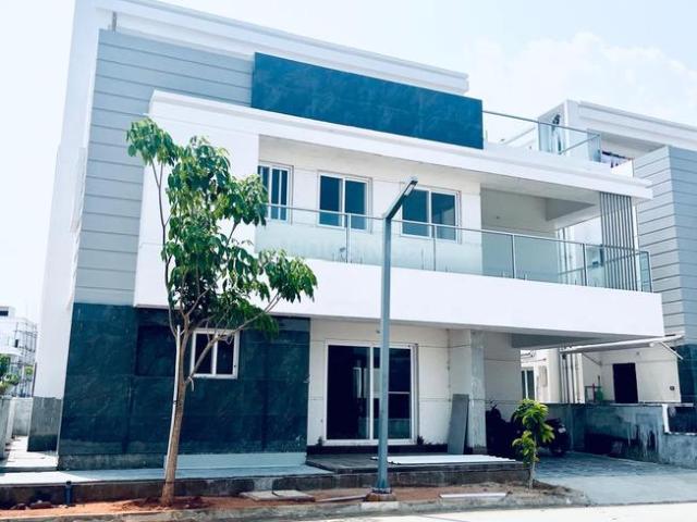 4 BHK Villa in Kollur for resale Hyderabad. The reference number is 20041230