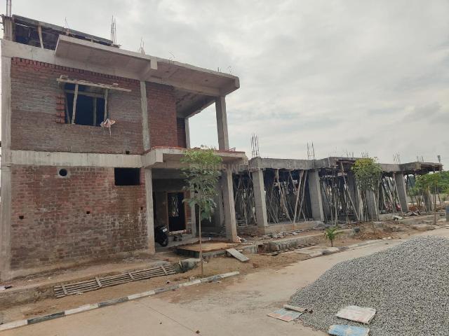 4 BHK Villa in Kowkoor for resale Secunderabad. The reference number is 14978007