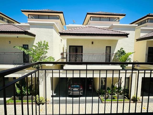 4 BHK Villa in Medavakkam for rent Chennai. The reference number is 20702209
