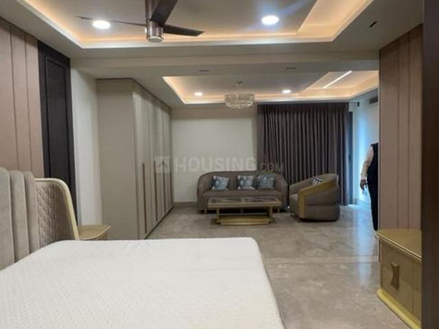 4 BHK Villa in Model Town for resale New Delhi. The reference number is 19577541