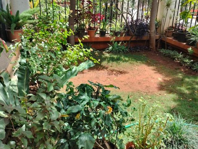 4 BHK Villa in Mohammed Wadi for resale Pune. The reference number is 15859361
