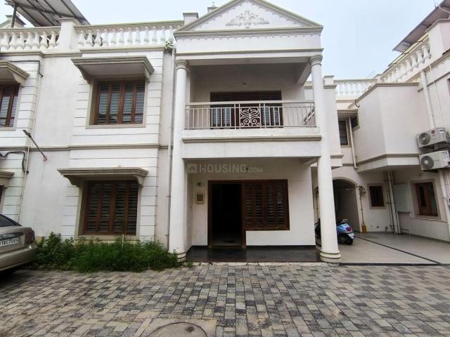 4 BHK Villa in Motera for resale Ahmedabad. The reference number is 18195120