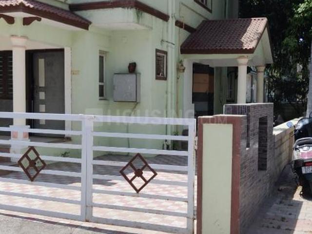 4 BHK Villa in Motera for resale Ahmedabad. The reference number is 19959656