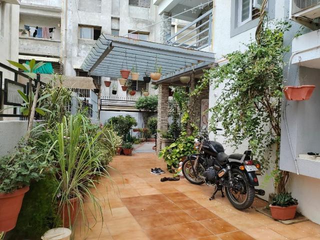 4 BHK Villa in Motera for resale Ahmedabad. The reference number is 20976953