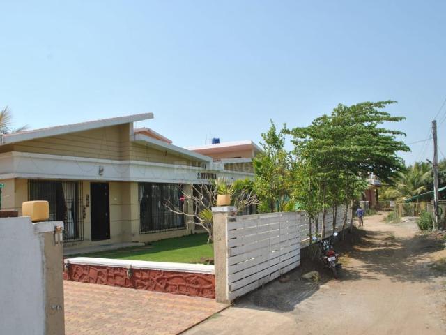 4 BHK Villa in Nagaon for resale Alibag. The reference number is 20735334