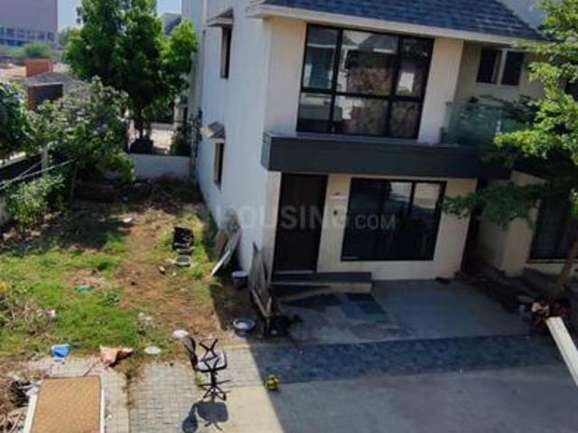 4 BHK Villa in Narthan for resale Surat. The reference number is 20200087