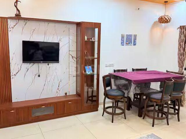 4 BHK Villa in Naranpura for resale Ahmedabad. The reference number is 19755754