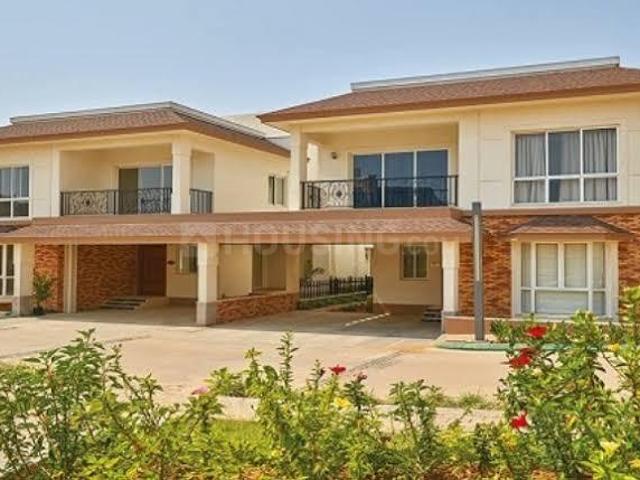 4 BHK Villa in Navalur for resale Chennai. The reference number is 20536516